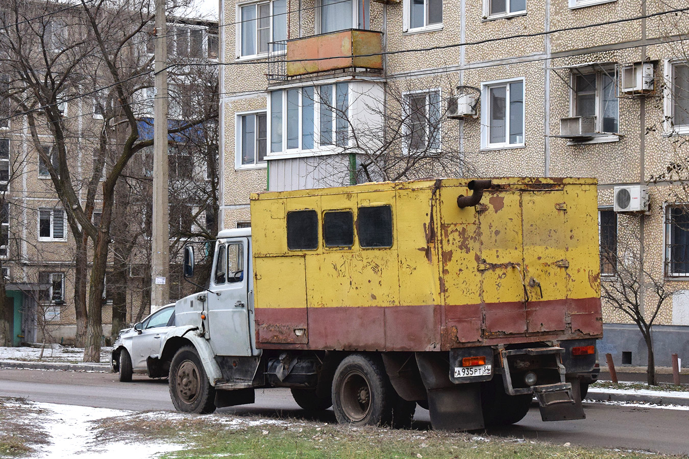 Волгоградская область, № А 935 РТ 34 — ЗИЛ-433362