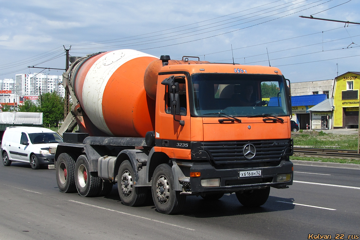 Алтайский край, № Х 616 ВН 52 — Mercedes-Benz Actros ('1997) 3235