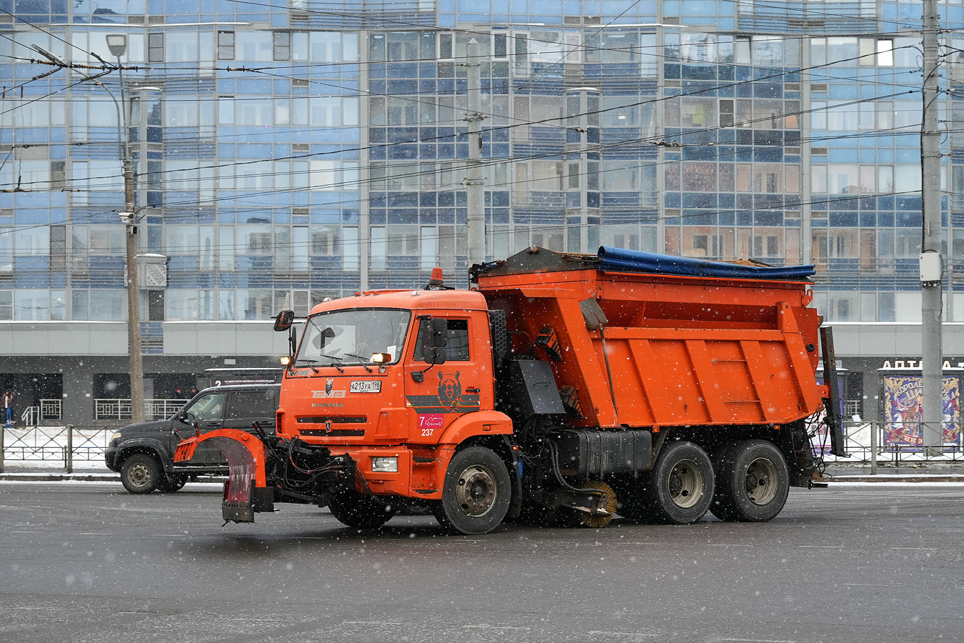 Санкт-Петербург, № 237 — КамАЗ-65115-42