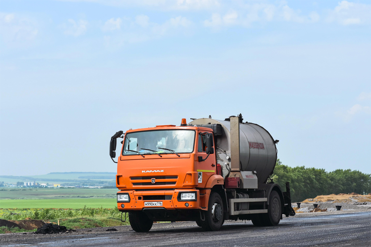 Татарстан, № М 990 КК 716 — КамАЗ-53605-5H(56)