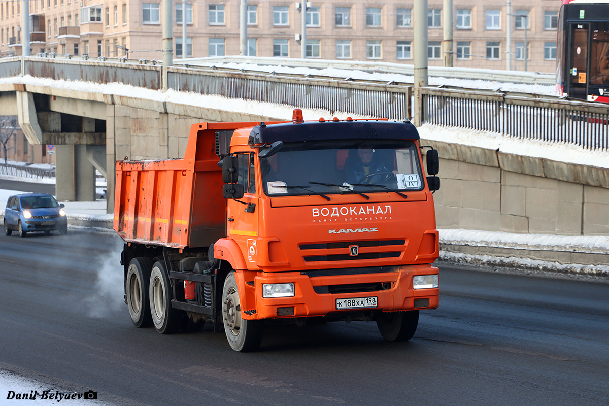 Санкт-Петербург, № К 188 ХА 198 — КамАЗ (общая модель)