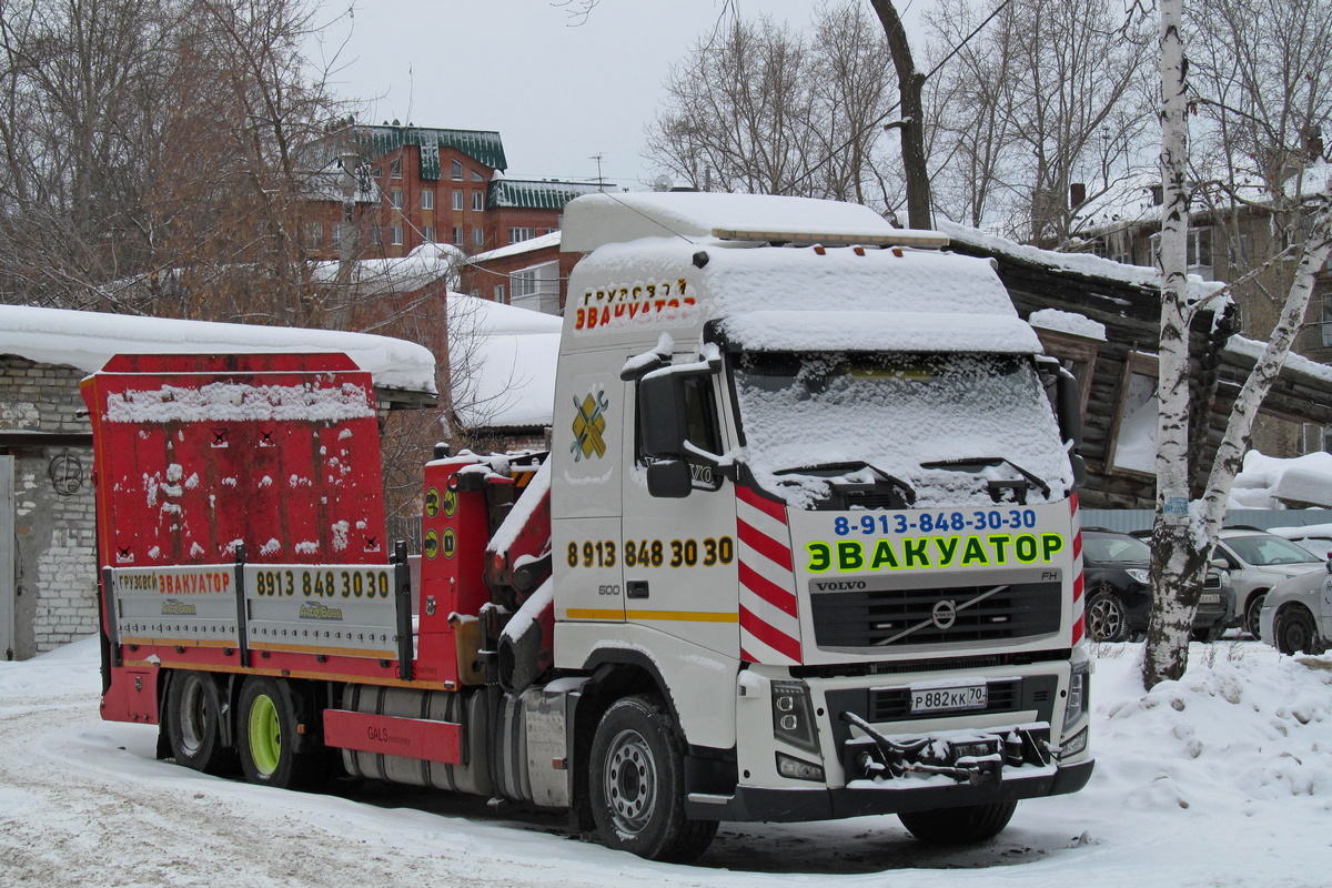 Томская область, № Р 882 КК 70 — Volvo ('2013) FM.500