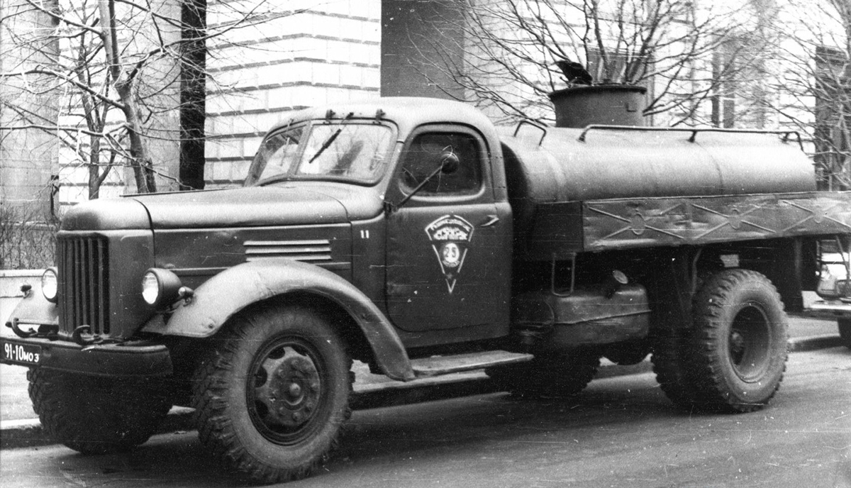Москва, № 11 — ЗИЛ-164А; Исторические фотографии (до 2000 года) (Москва)