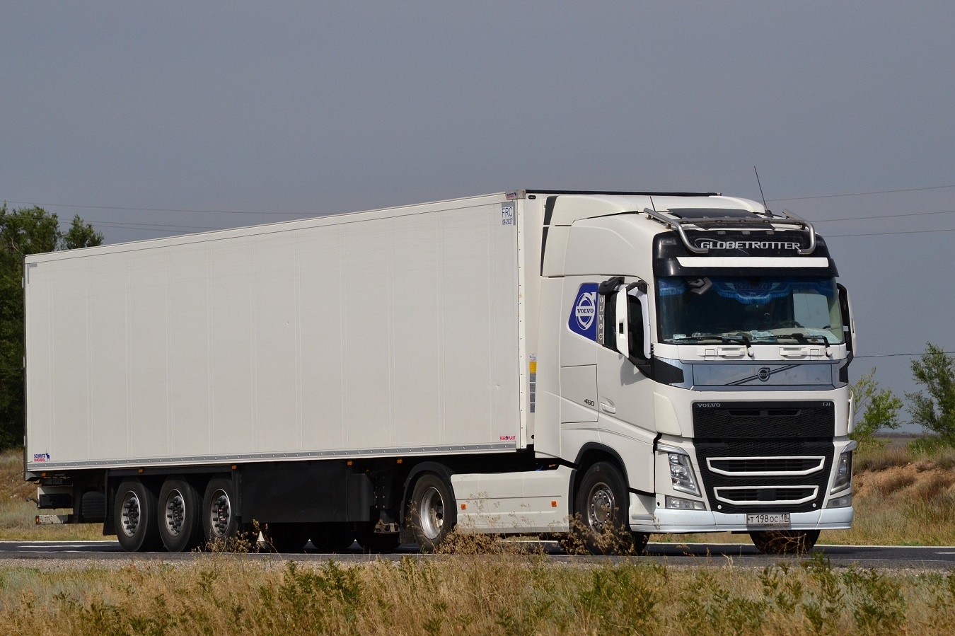 Удмуртия, № Т 198 ОС 18 — Volvo ('2012) FH.460 [X9P]