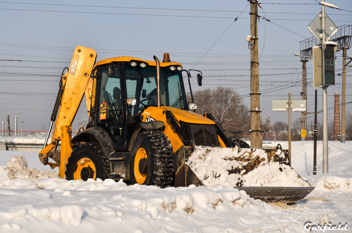 Кемеровская область, № 1805 МЕ 42 — JCB 3CX