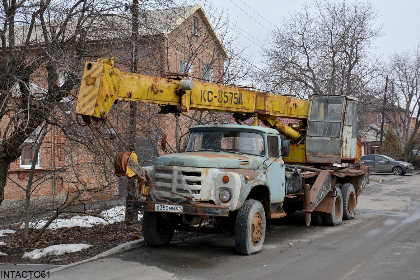 Ростовская область, № Х 350 ММ 61 — ЗИЛ-133ГЯ