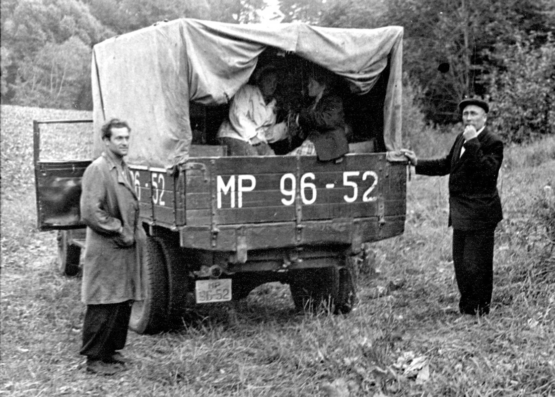 Москва, № МР 96-52 — ГАЗ-АА; Исторические фотографии (до 2000 года) (Москва)