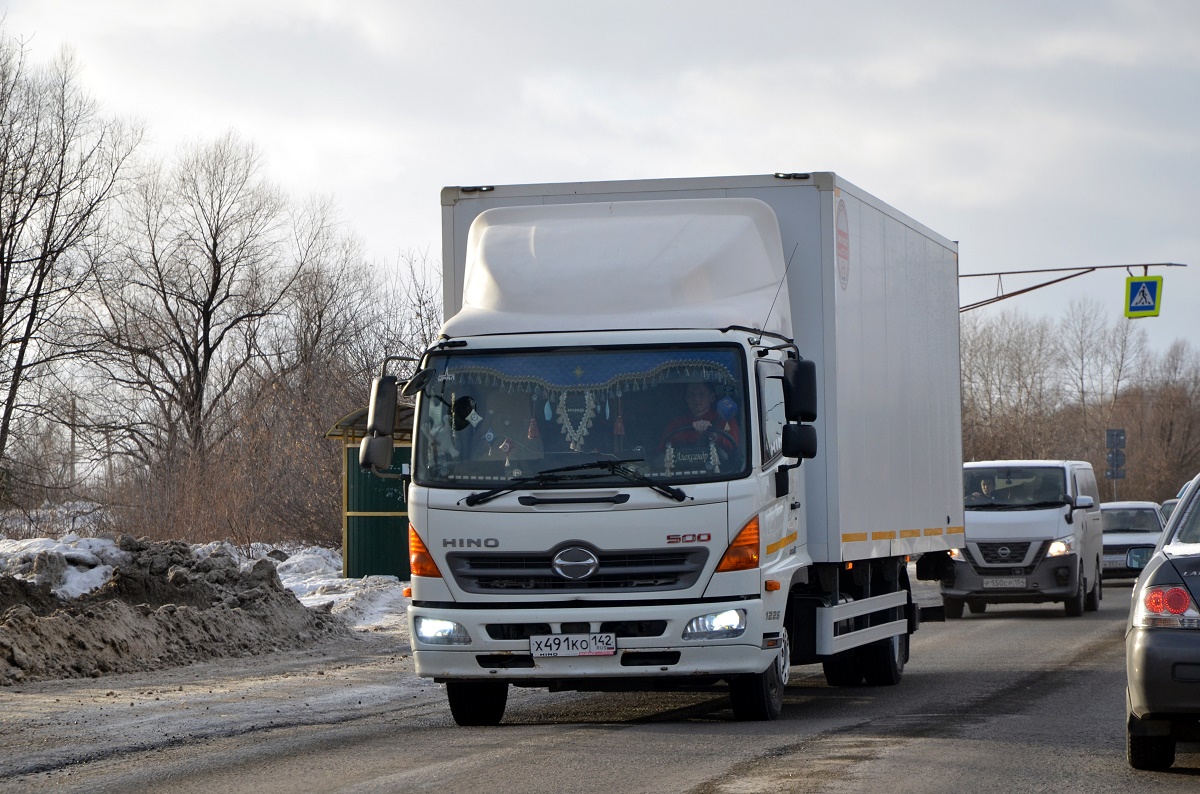 Кемеровская область, № Х 491 КО 142 — Hino 500