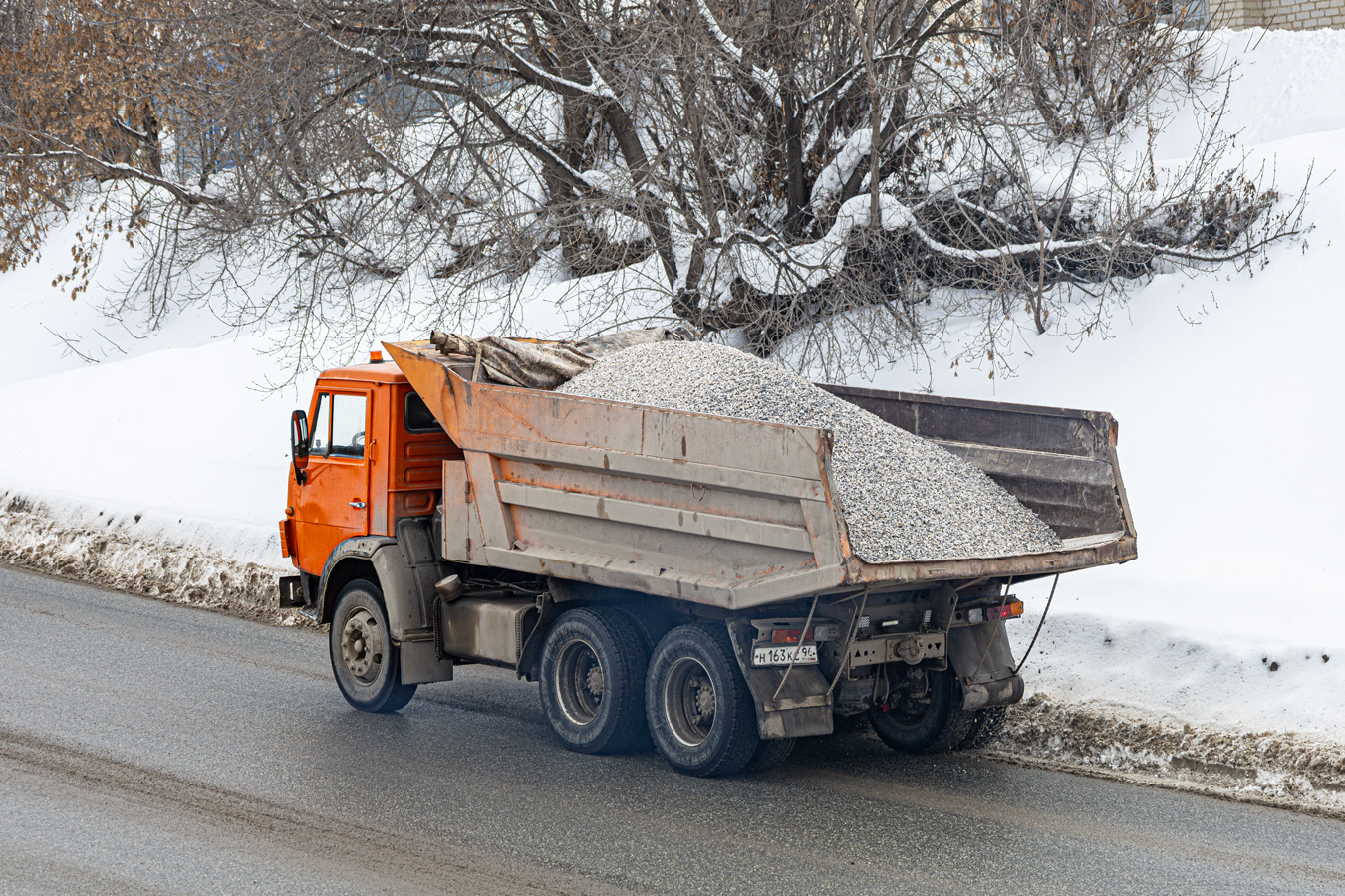 Свердловская область, № Н 163 КС 96 — КамАЗ-5511