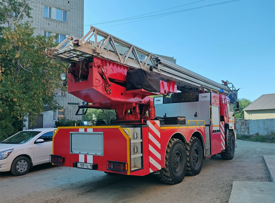 Абайская область, № 109 TG 18 — КамАЗ-43118-50