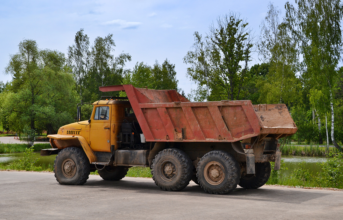 Кировская область, № М 316 МУ 43 — Урал-5557-10
