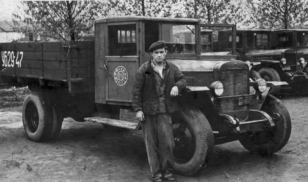 Луганская область, № УБ 29-47 — УралЗИС-5М; Исторические фотографии (до 2000 года) (Луганская область)