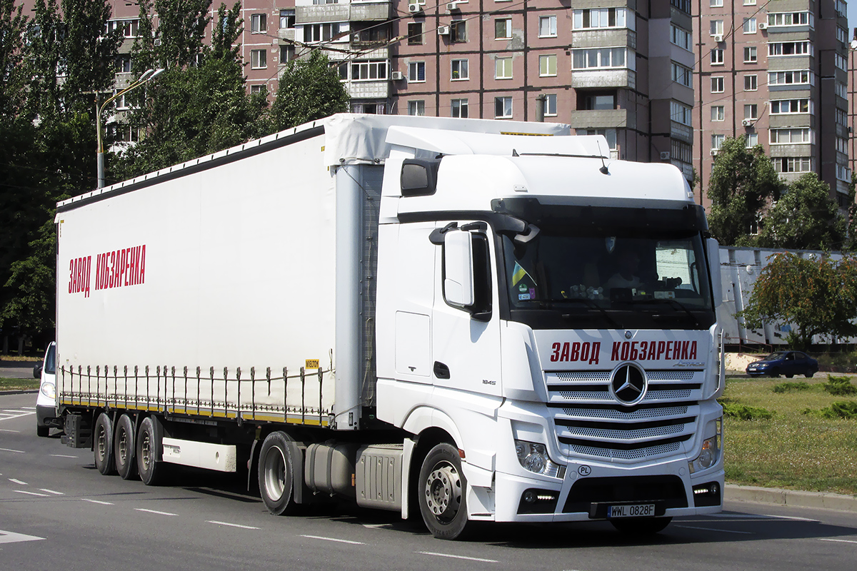 Сумская область, № WWL 0828F — Mercedes-Benz Actros ('2018) 1845
