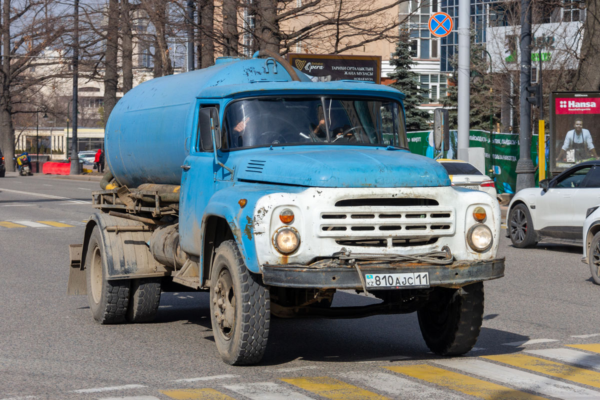 Кызылординская область, № 810 AJC 11 — ЗИЛ-431412