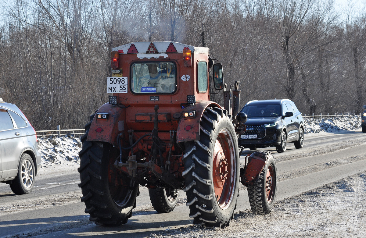 Омская область, № 5098 МХ 55 — Т-40АМ