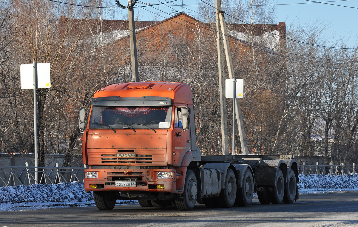 Омская область, № С 252 СВ 55 — КамАЗ-6460-63