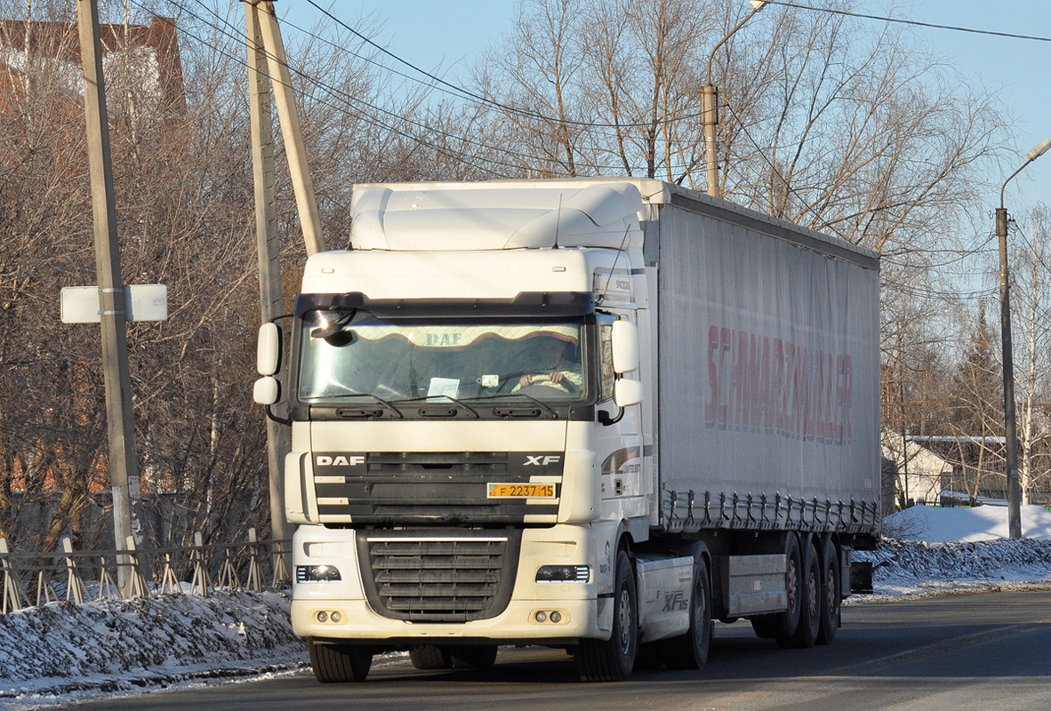 Северо-Казахстанская область, № F 2237 15 — DAF XF105 FT