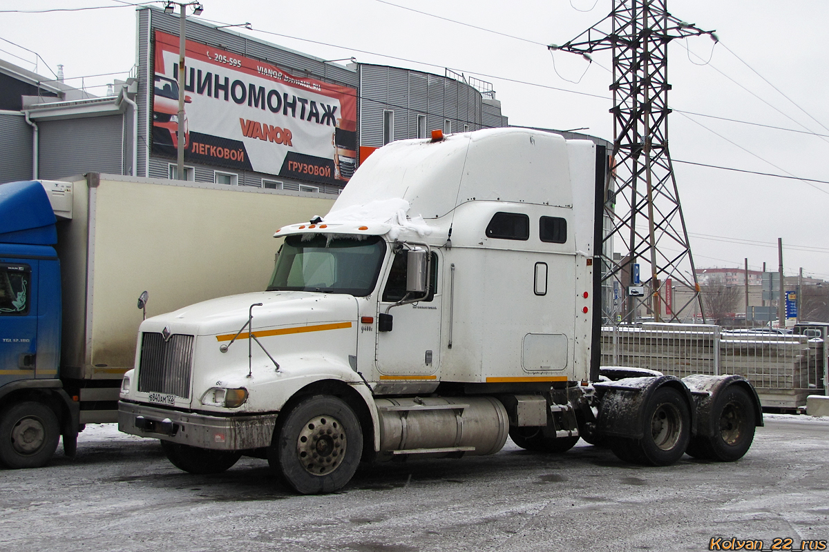 Алтайский край, № В 840 АМ 122 — International 9400