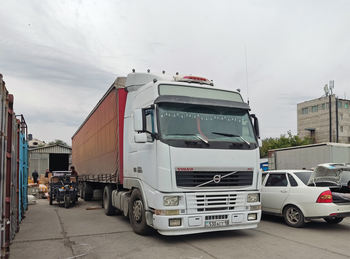 Абайская область, № 530 ACT 18 — Volvo ('1993) FH12.380