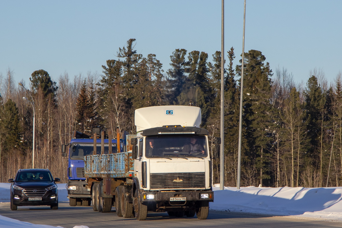 Ханты-Мансийский автоном.округ, № А 814 УК 186 — МАЗ-64229