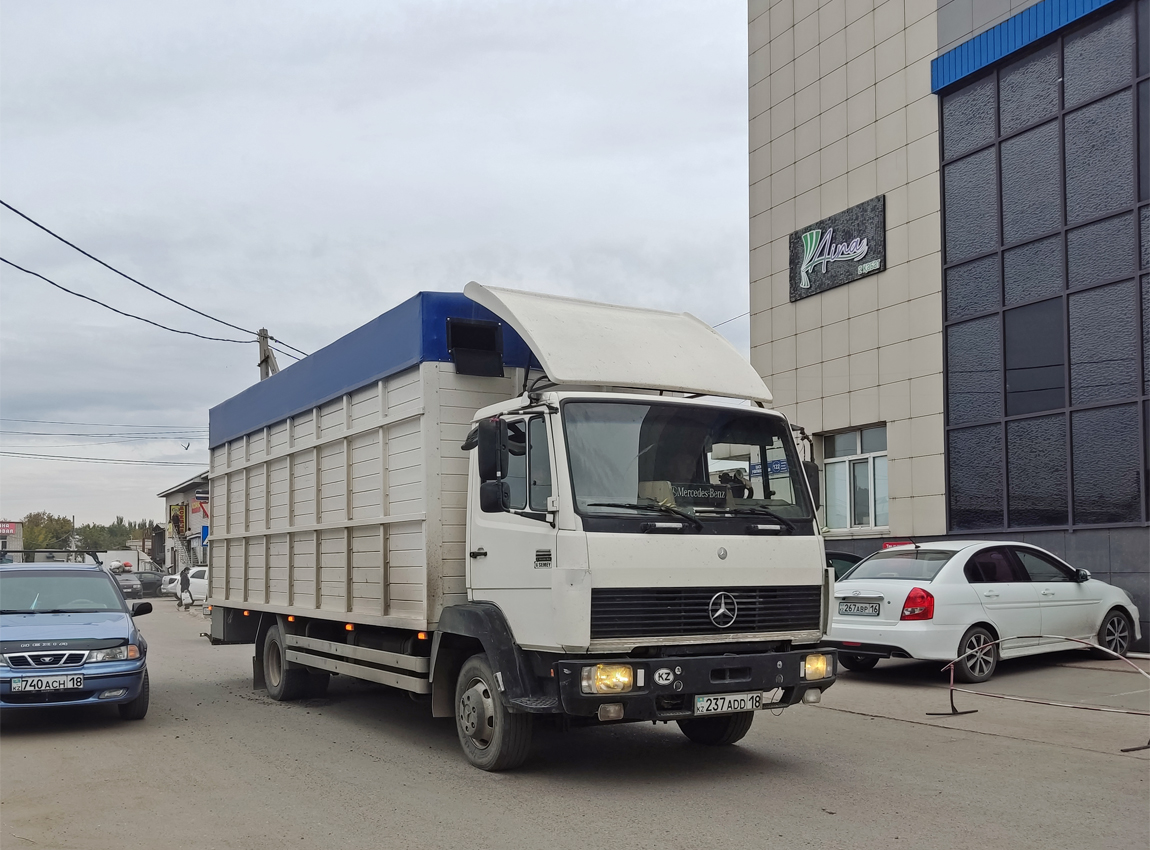 Абайская область, № 237 ADD 18 — Mercedes-Benz LK (общая модель)