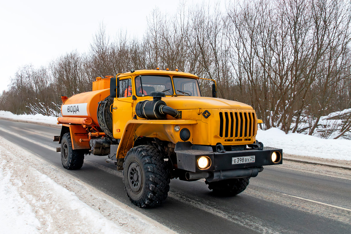 Архангельская область, № Е 398 ВХ 29 — Урал-43206-41