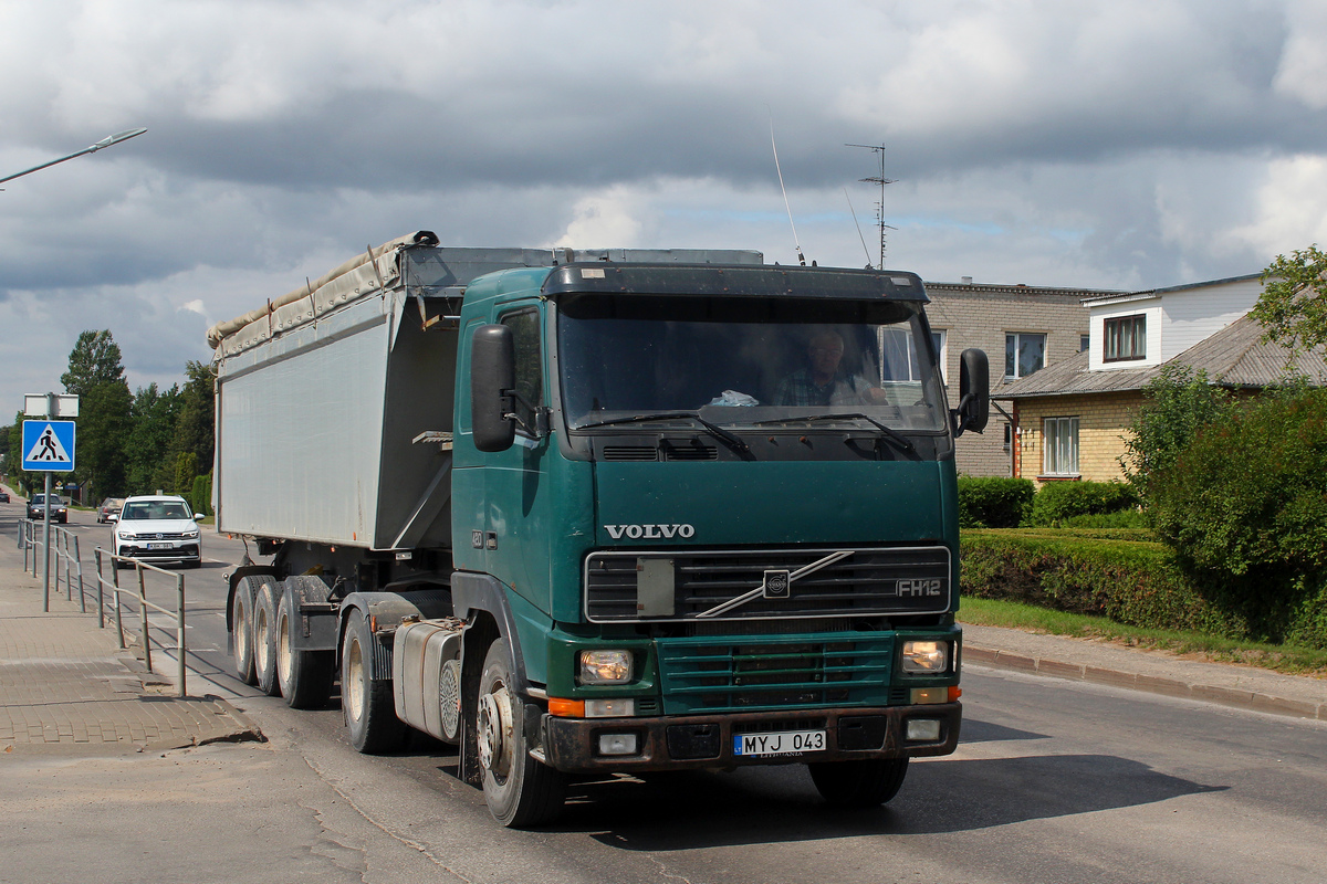 Литва, № MYJ 043 — Volvo ('1993) FH12.420
