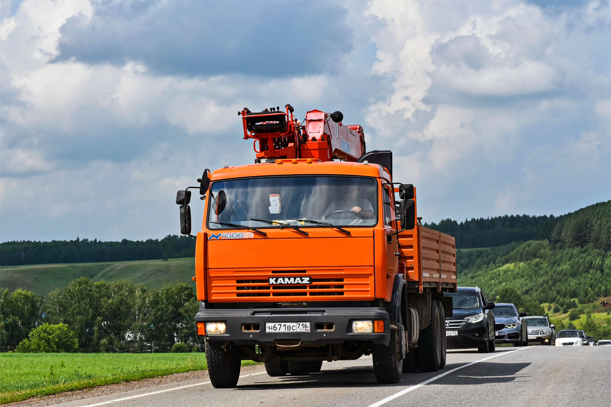 Татарстан, № Н 671 ВС 716 — КамАЗ-65115-62