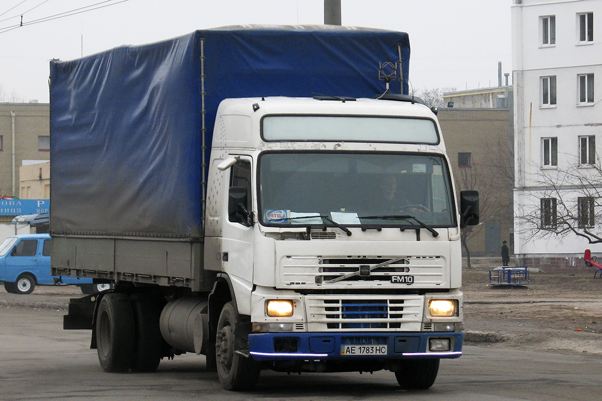 Днепропетровская область, № АЕ 1783 НС — Volvo ('1998) FM-Series