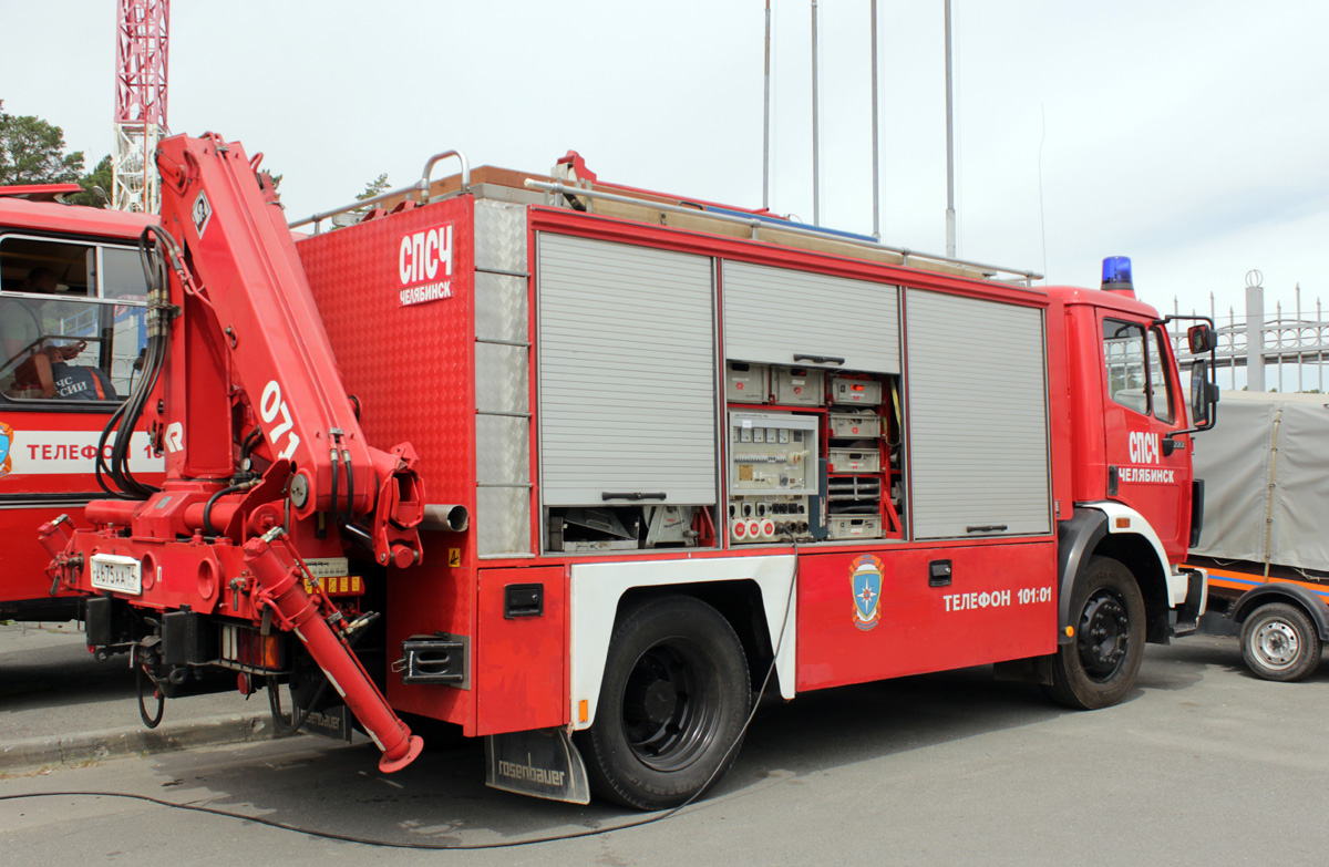 Челябинская область, № А 675 АА 74 — Mercedes-Benz MK (общ. мод.)