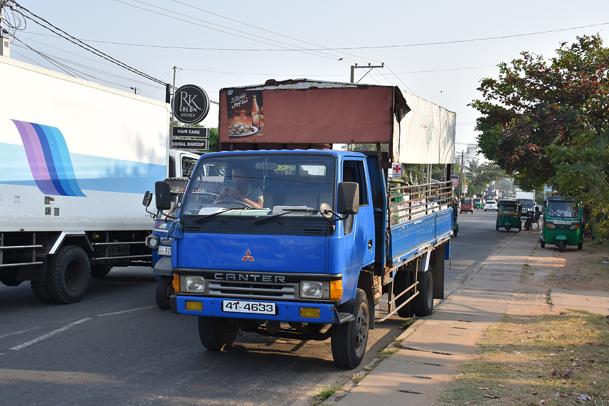 Шри-Ланка, № 41-4633 — Mitsubishi Fuso Canter