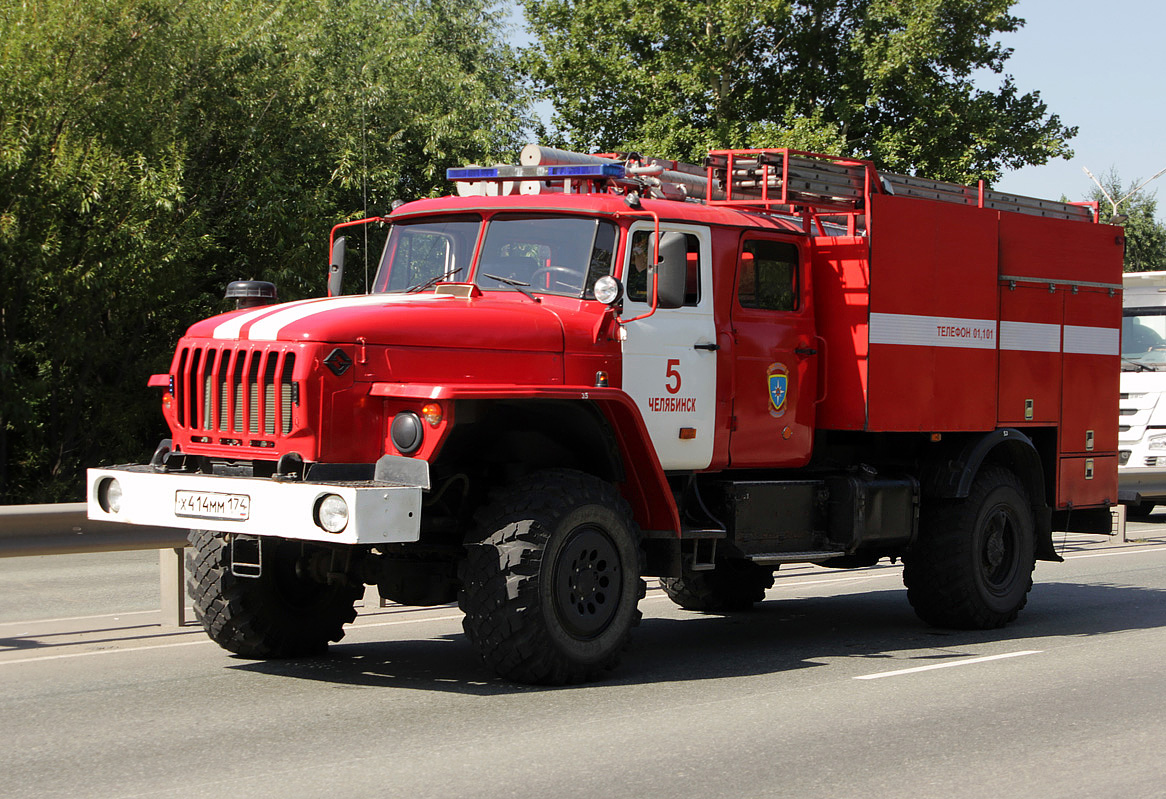 Челябинская область, № Х 414 ММ 174 — Урал-43206-41