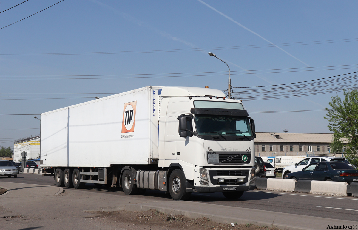 Красноярский край, № О 354 КМ 124 — Volvo ('2008) FH.460