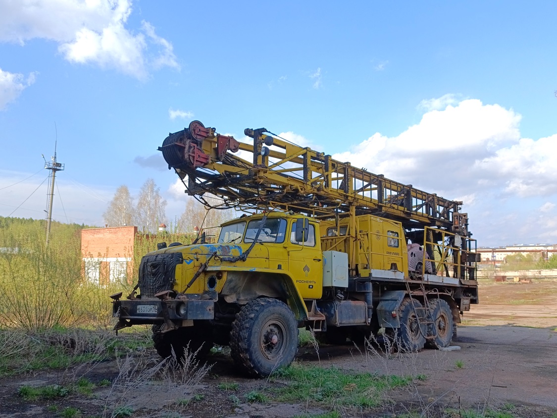 Удмуртия, № Е 631 ОР 18 — Урал-4320-60