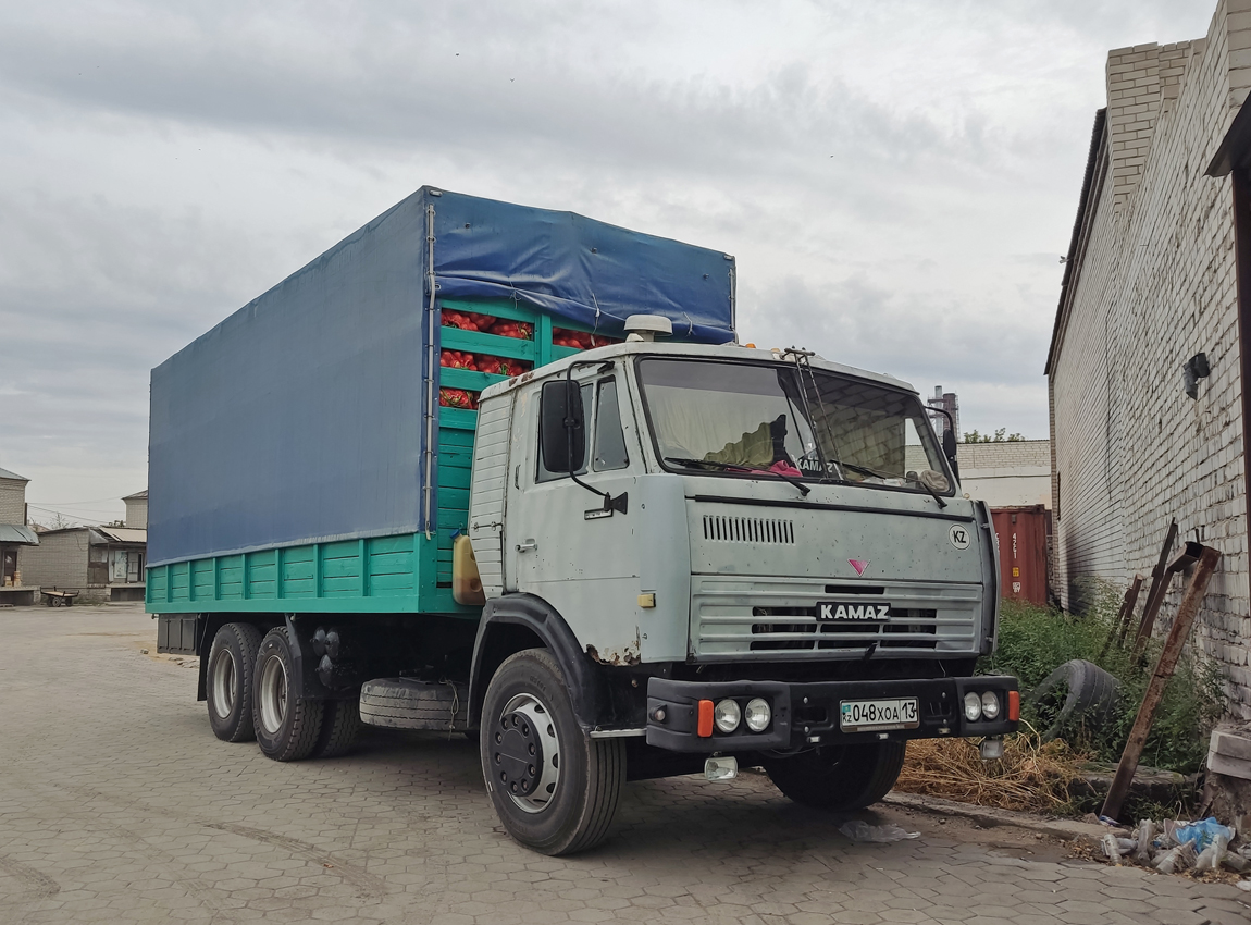 Туркестанская область, № 048 XOA 13 — КамАЗ-53212