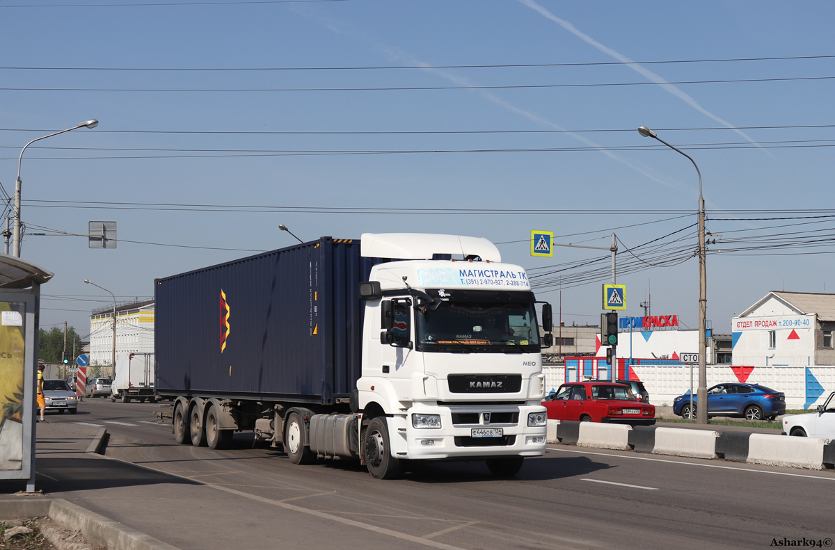 Красноярский край, № Е 446 ОВ 124 — КамАЗ-5490-S5(87)