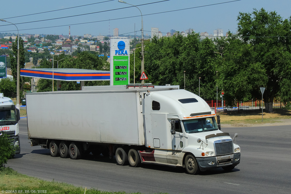 Дагестан, № О 329 ТУ 11 — Freightliner Century Class
