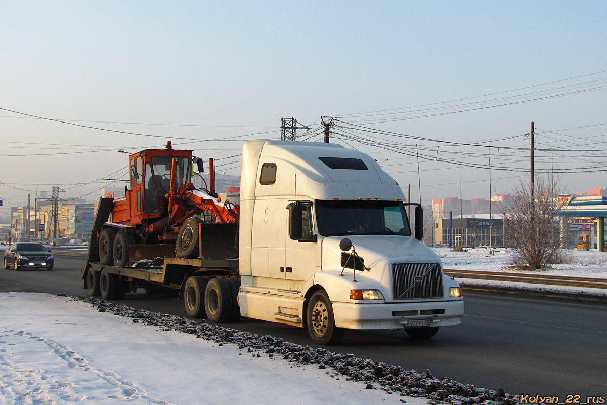 Алтайский край, № Р 777 ТТ 22 — Volvo VN (Общая модель)