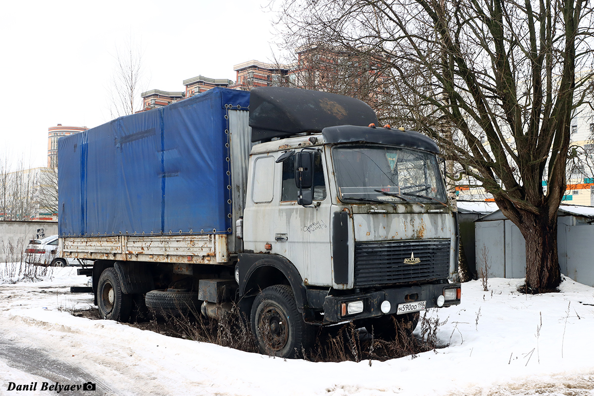 Санкт-Петербург, № Н 590 ОО 198 — МАЗ-53366