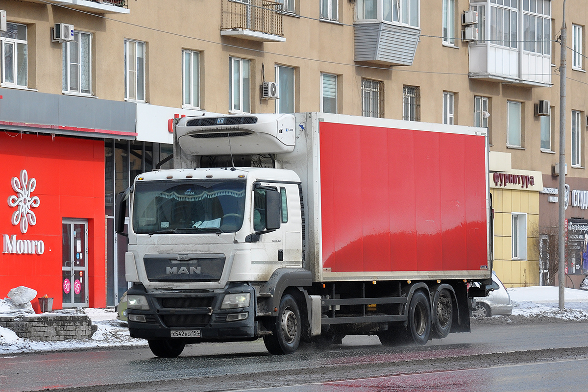 Новосибирская область, № Х 542 АО 154 — MAN TGS 26.360