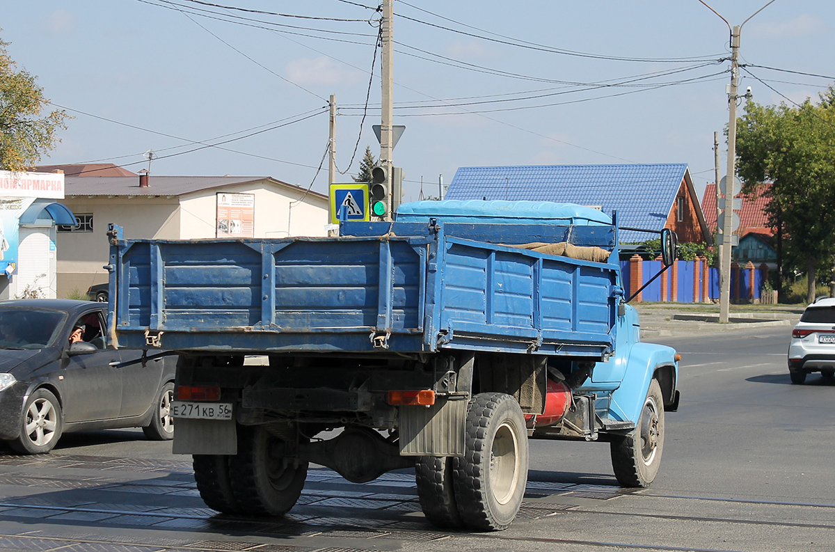 Оренбургская область, № Е 271 КВ 56 — ГАЗ-3307