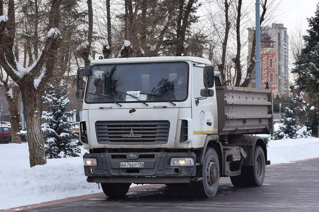 Волгоградская область, № А 676 ЕР 134 — МАЗ-5550B3