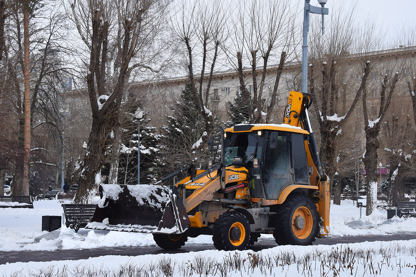 Волгоградская область, № 9324 СР 34 — JCB 3CX