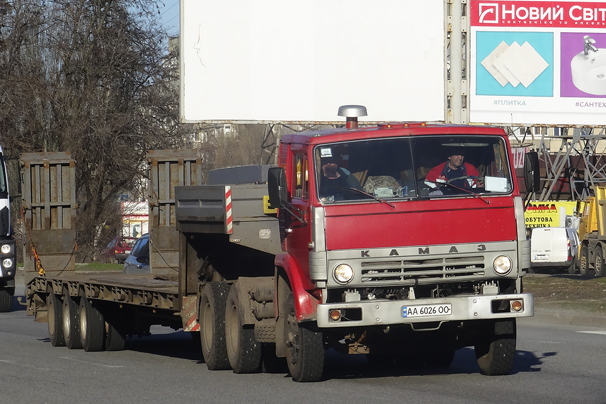 Днепропетровская область, № АА 6026 ОО — КамАЗ-5410