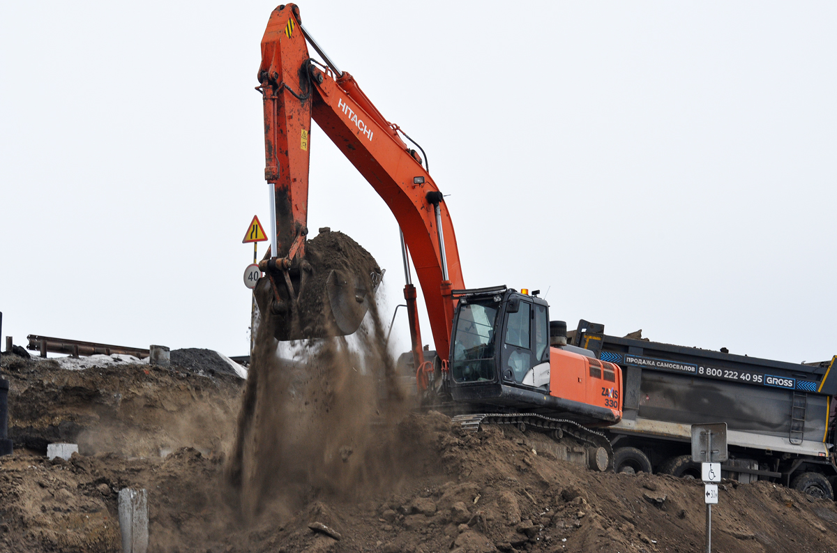 Омская область, № 9528 АА 55 — Hitachi ZX330 (общая модель)