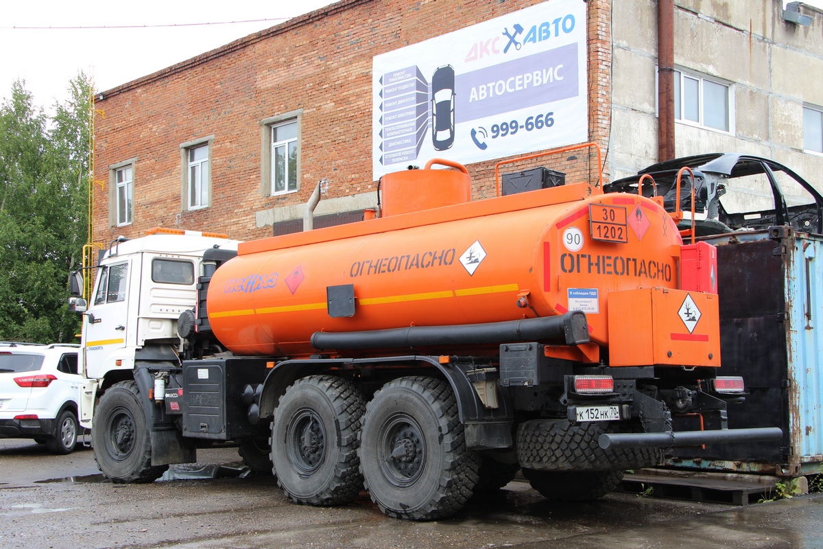 Томская область, № К 152 НК 70 — КамАЗ-43118-46