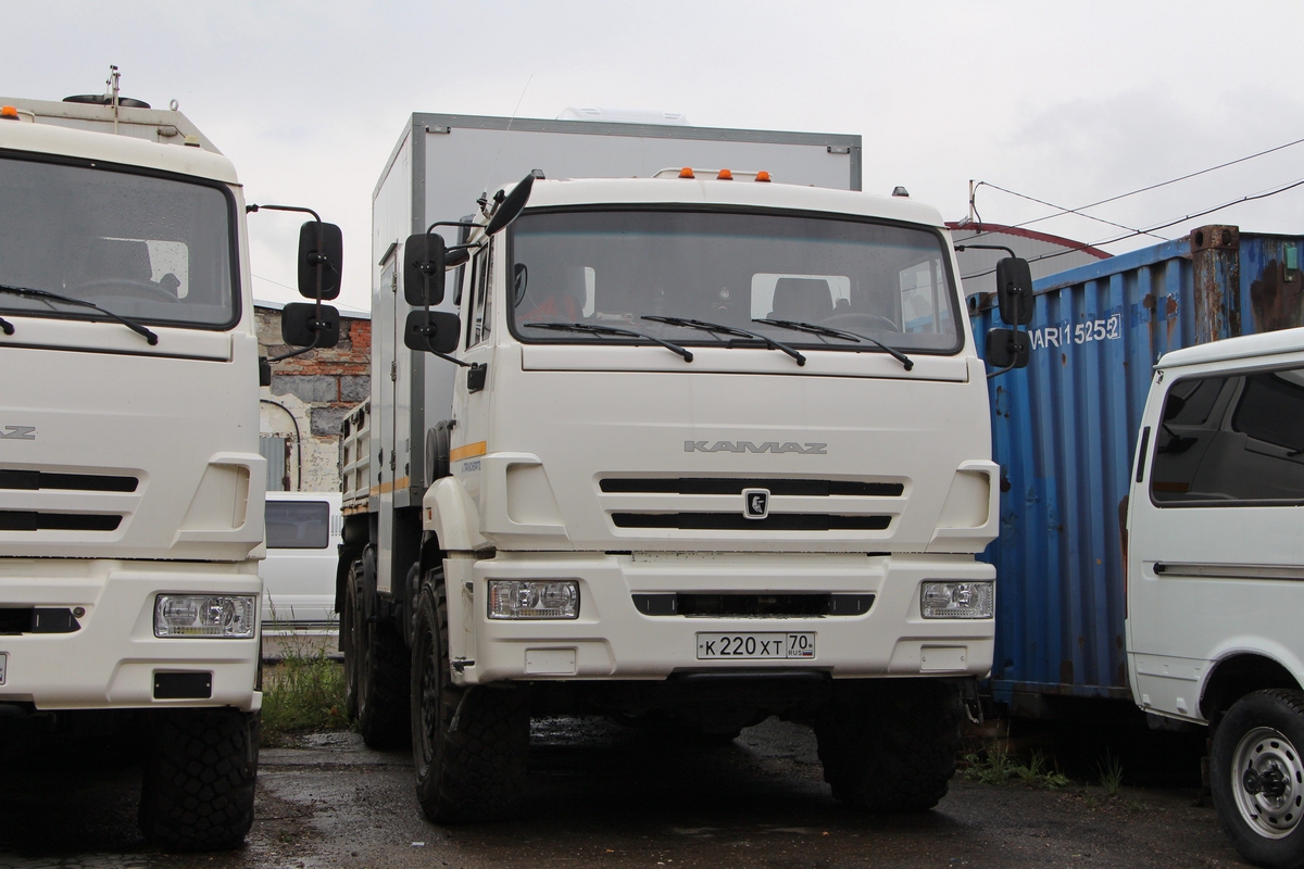 Томская область, № К 220 ХТ 70 — КамАЗ-43118 (общая модель)