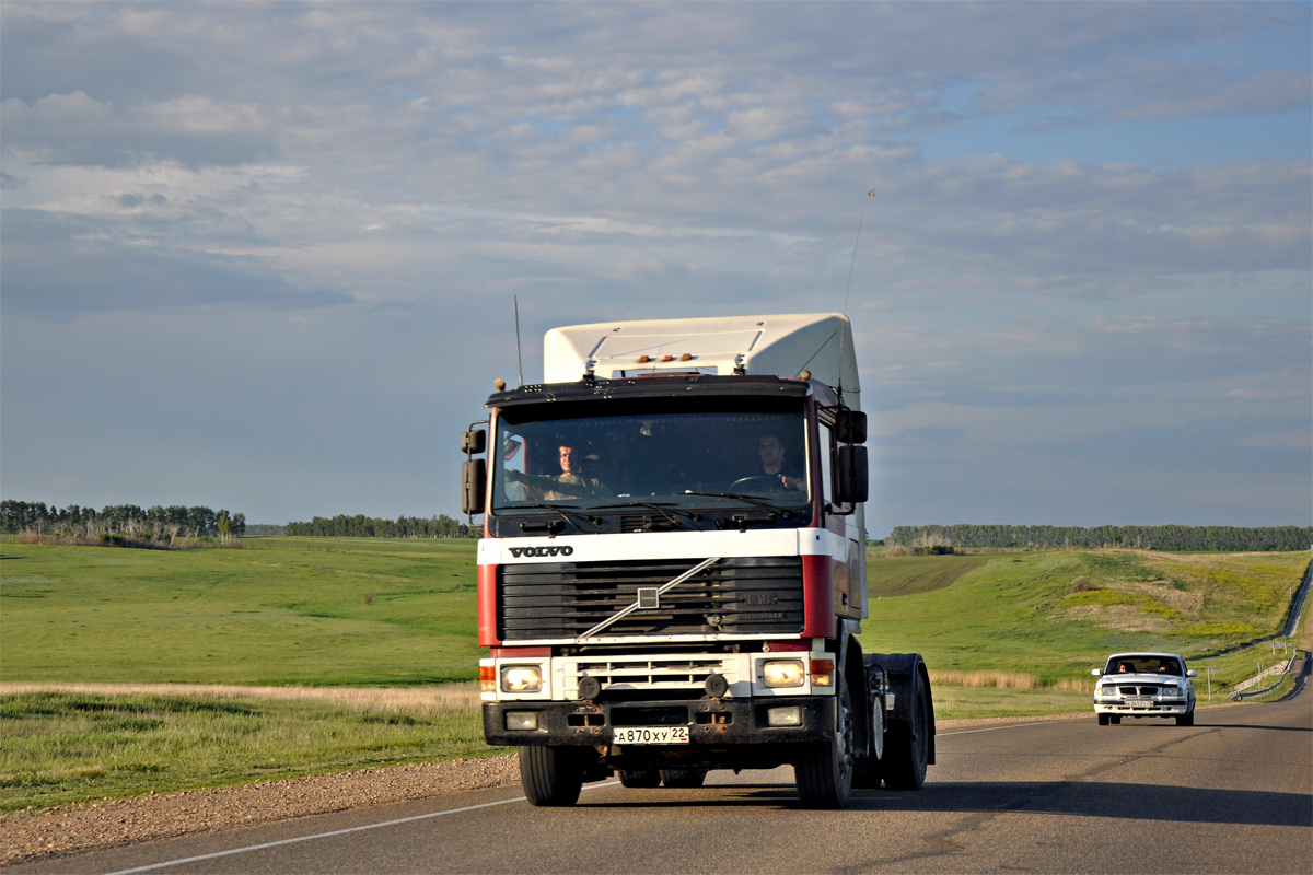 Алтайский край, № А 870 ХУ 22 — Volvo ('1987) F16