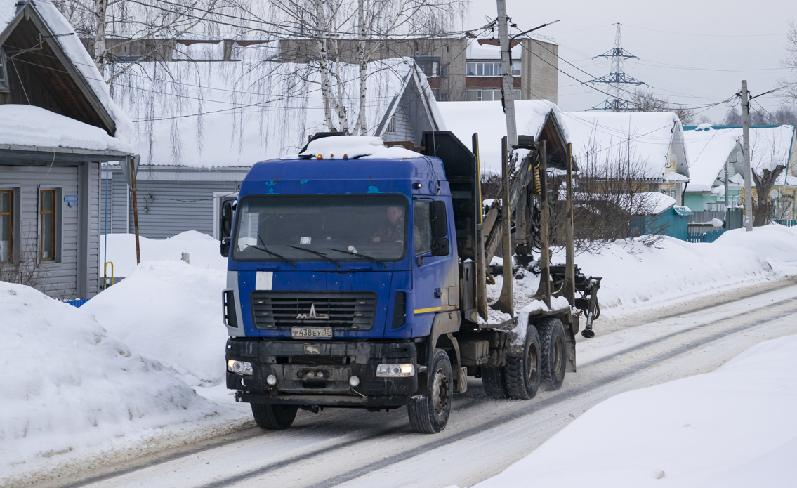 Удмуртия, № Р 438 ЕУ 18 — МАЗ-6312C9