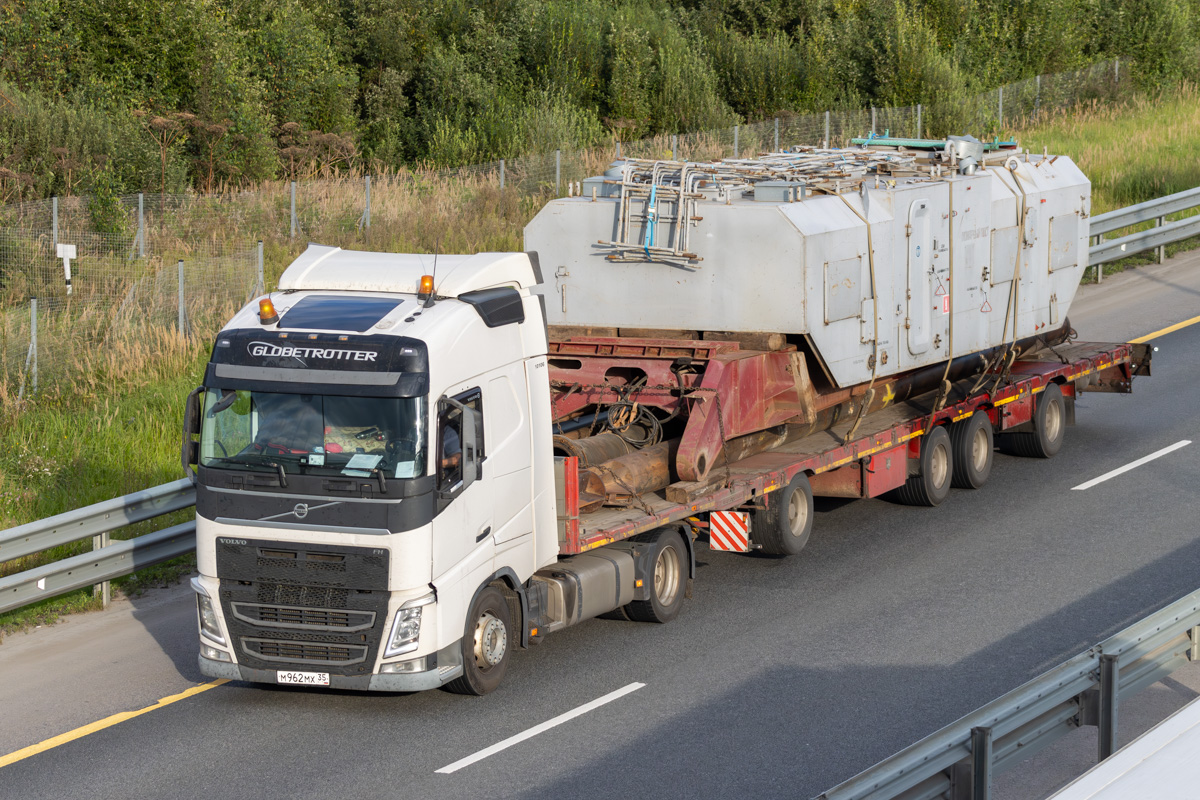 Вологодская область, № М 962 МХ 35 — Volvo ('2012) FH.420